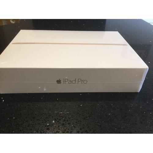 Apple iPad PRO 32GB 9.7 wifi BRAND NEW SEALED full 12 mths warranty ideal gift
