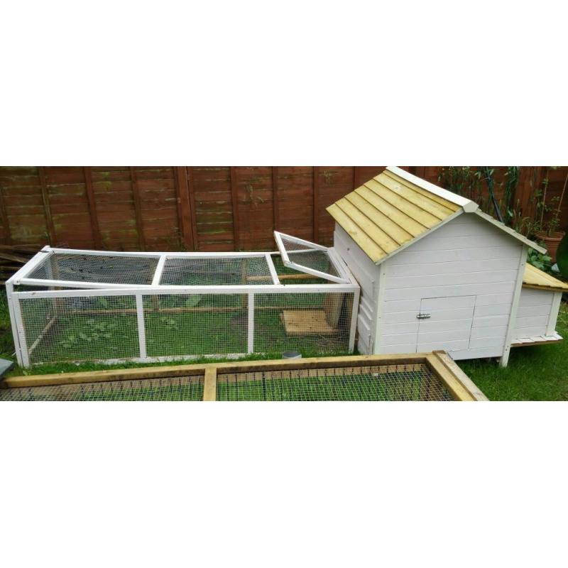 Rabbit hutch