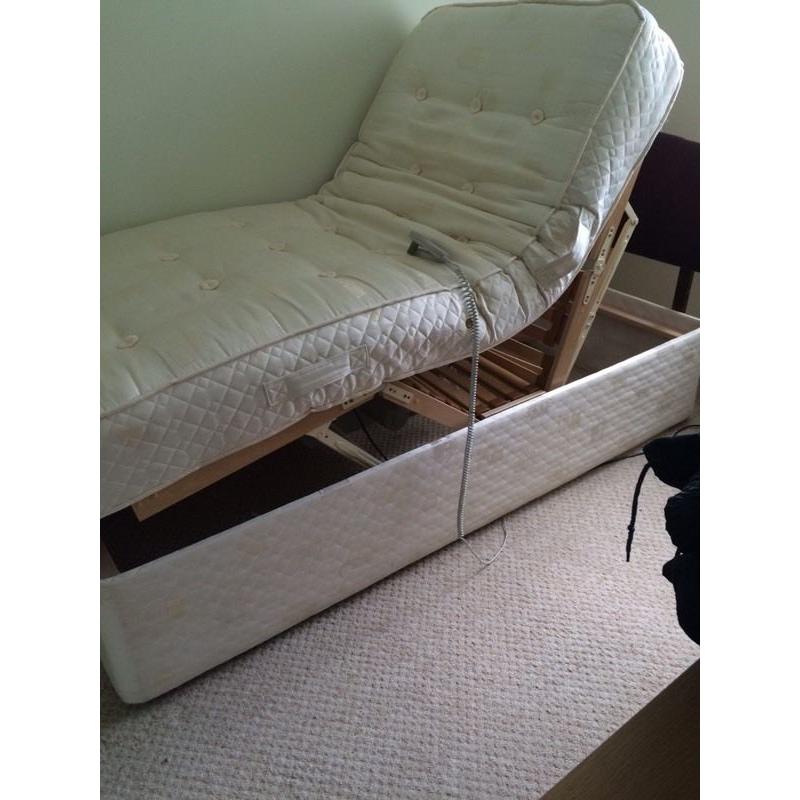 Electric single bed