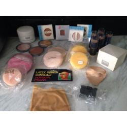 Theatrical and media makeup