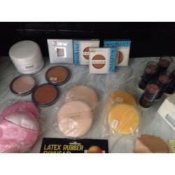Theatrical and media makeup
