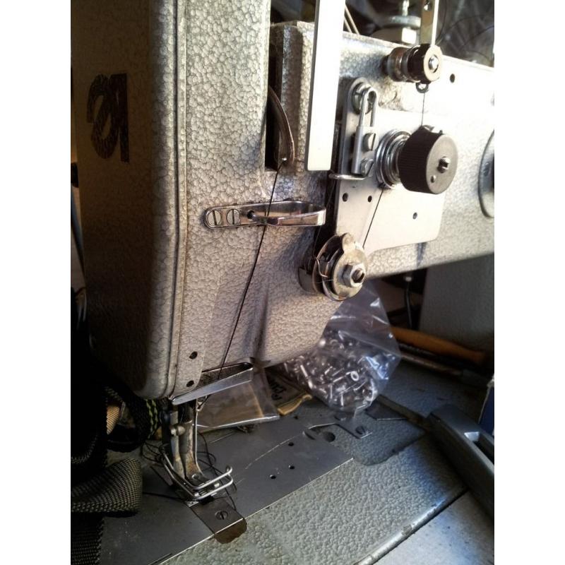 Dorkopp adler Industrial machine ideal for leather tarps repairing horse blankets etc