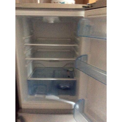 Fridge freezer