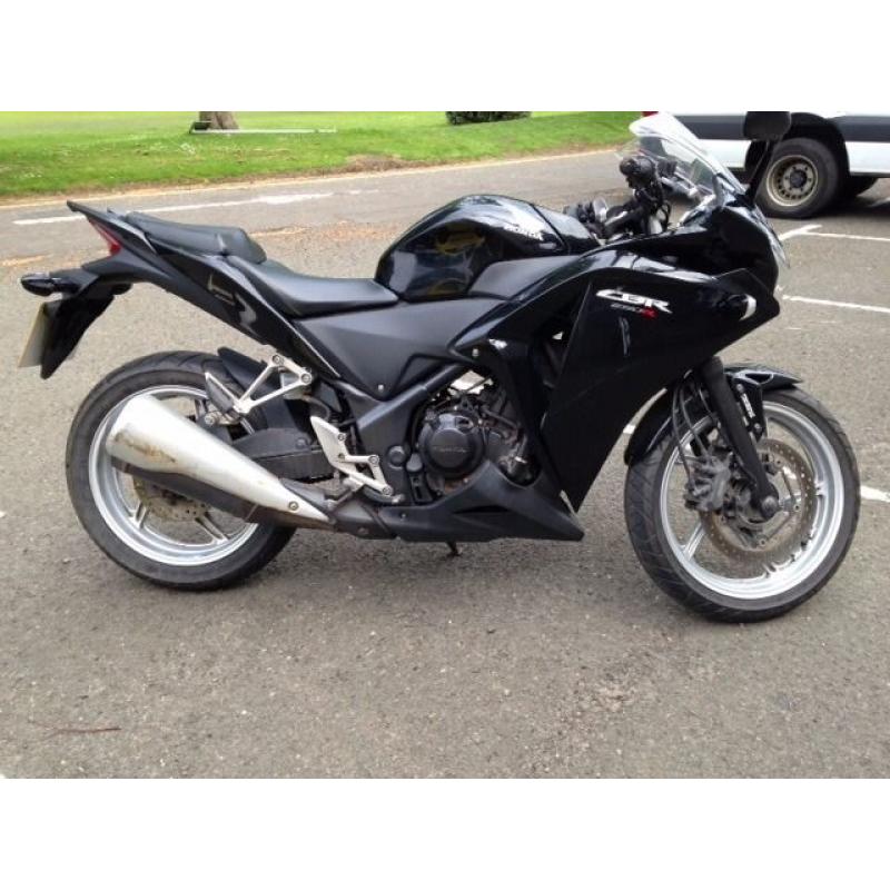 CBR 250r Motorbike - priced low for quick sale