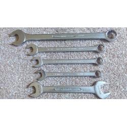 30 vintage spanners, good brands