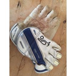 Kookaburra Seraph Wicketkeeping Gloves