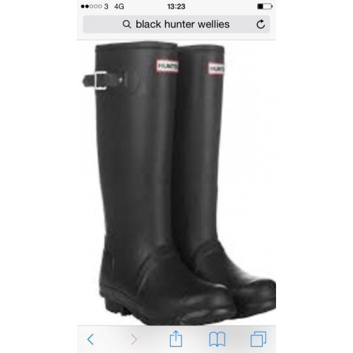 Hunter wellies size 8 black