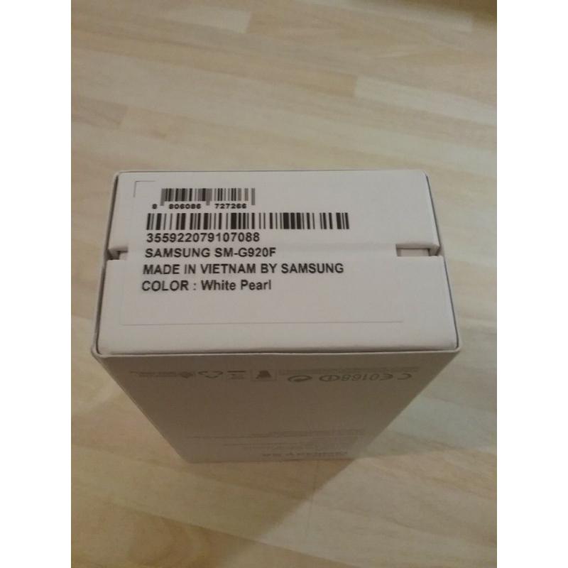 Galaxy S6 4gLTE 32gb unlocked new in sealed box