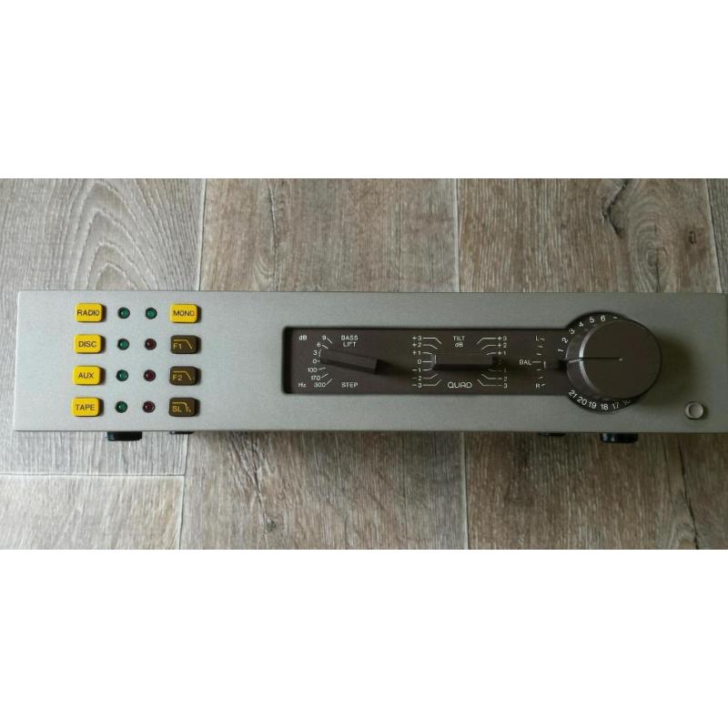 QUAD 34 Peramplifier