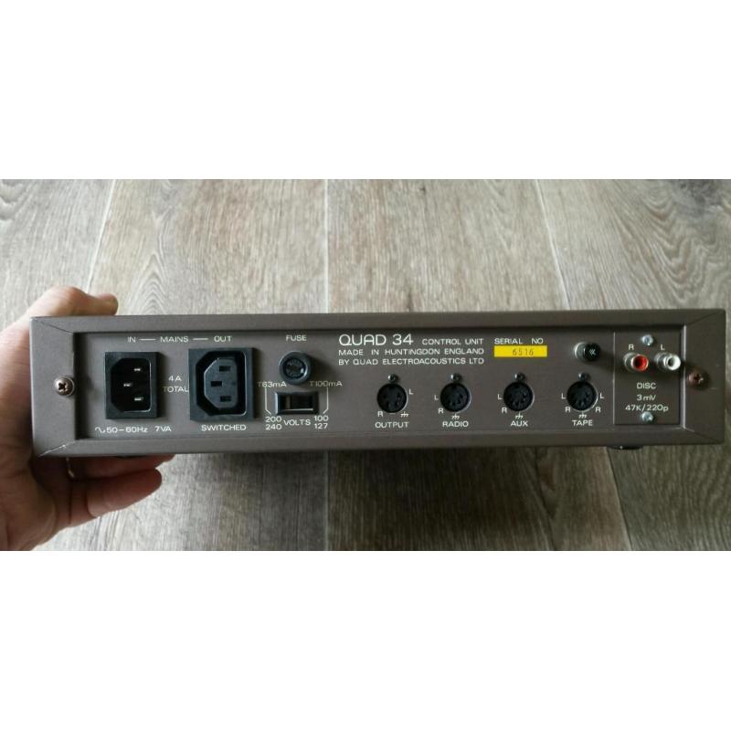 QUAD 34 Peramplifier