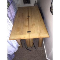 BROMPTON OAK EXTENDING CONSOLE (Laura Ashley)