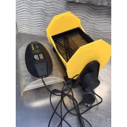 Brinsea egg incubator