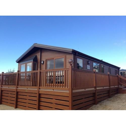 STATIC CARAVAN LODGE-LUXURY LODGE SITED ON 5* NORTH WALES PARK/SNOWDONIA/ANGLESEY-PARK OPEN 12 MONTH