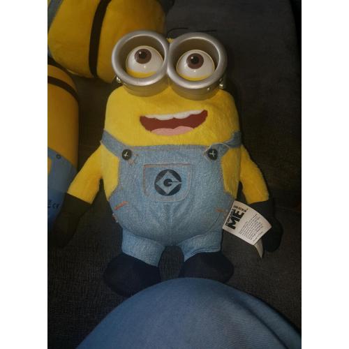 Minion toys