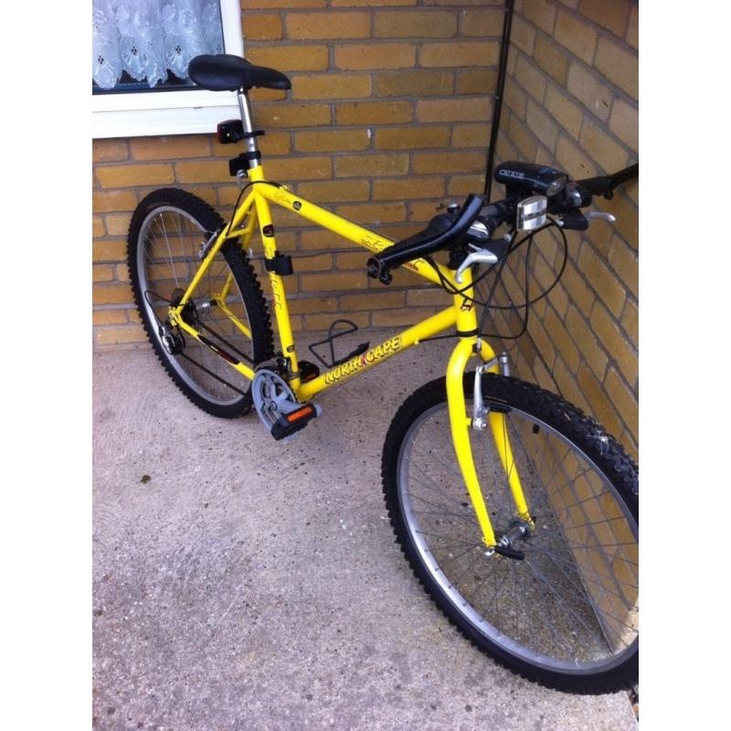 Men's mountain bike with front lights