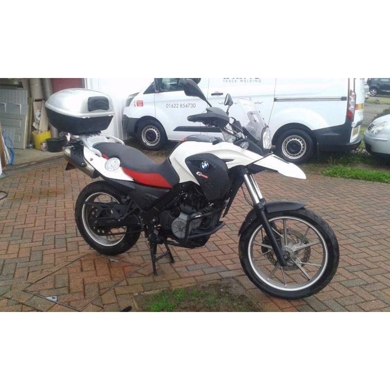 BMW G 650 GS, white