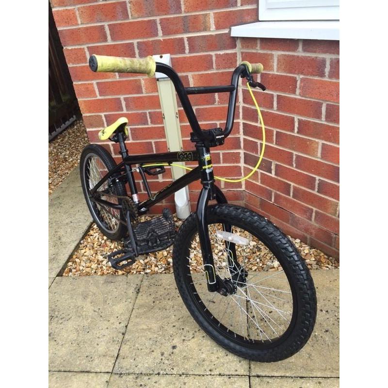 Mongoose bmx