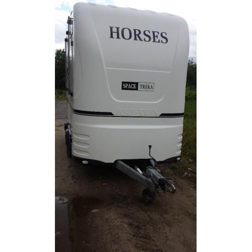 Equi-trek Space Treka M