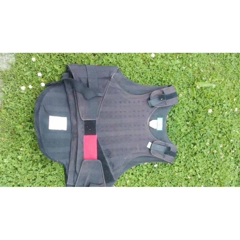 HORSE ITEMS FORSALE (MUST GO ASAP)