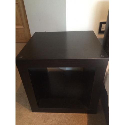 Solid bed side table