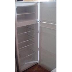 Curry fridge freezer