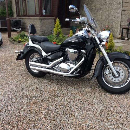 Suzuki Intruder 800
