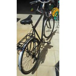 Man's dutch bike