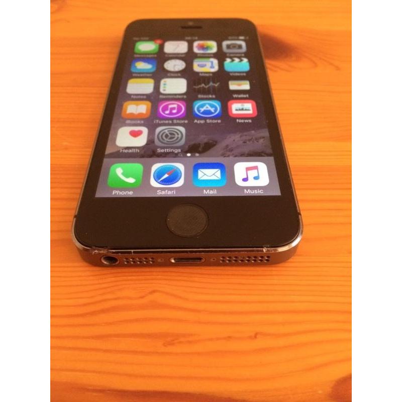 Black/ grey iPhone 5s (unlocked, free delivery, more phones available)