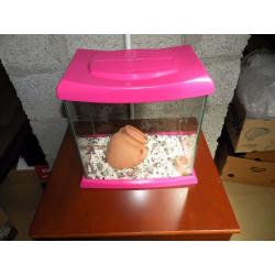 AQUARIUM / SMALL FISH TANK WITH GRAVEL AND ORNAMENT
