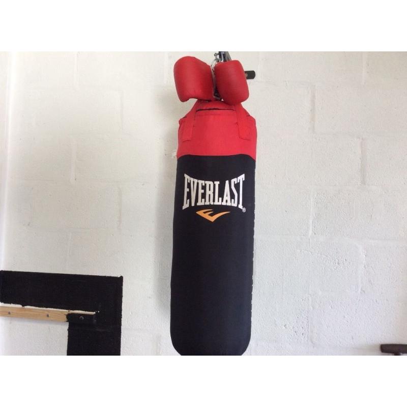 Punch bag,boxing gloves,pads,wrist sweat bands,weighted skipping ropes