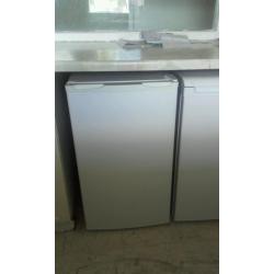 Under counter fridge