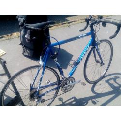 Road race bike