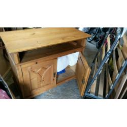 Wooden sideboard/unit
