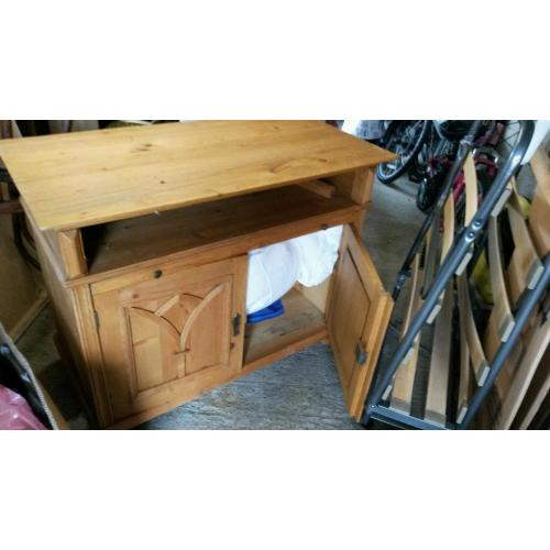 Wooden sideboard/unit