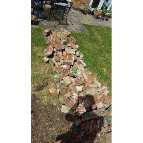 Free bricks from wall demolition
