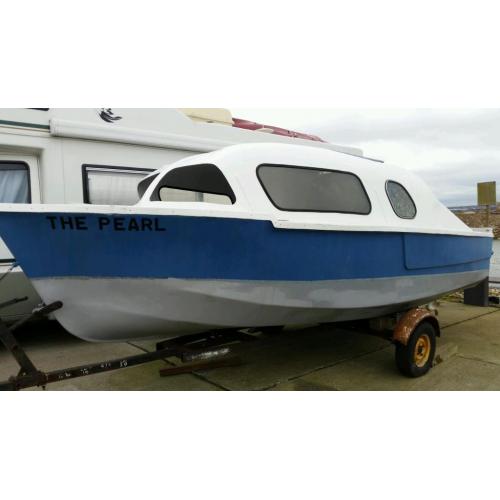 16ft Cabin Cruiser