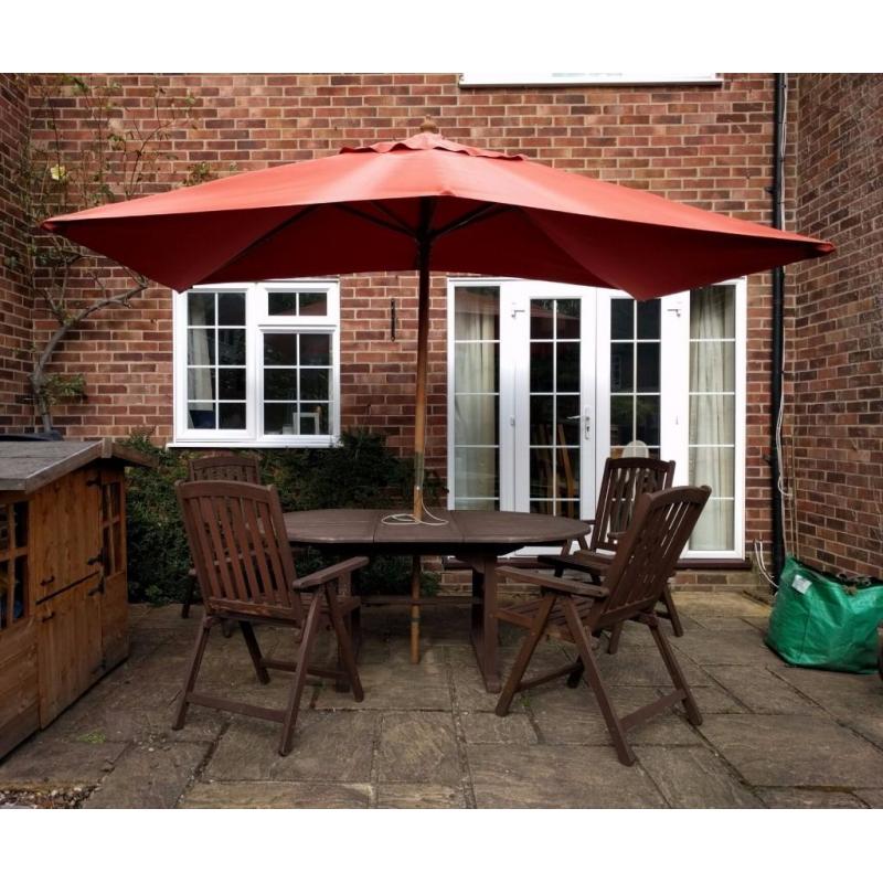 Lovely Wooden Outdoor Furniture Set