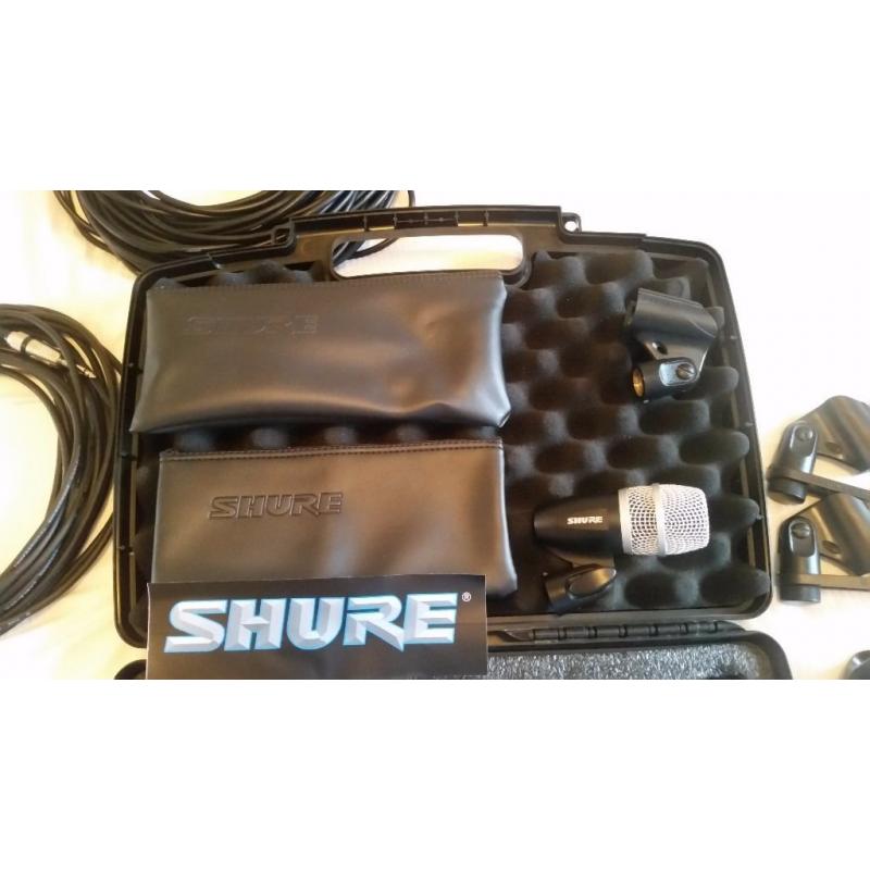 Professional quality studio microphone set (x8) with case