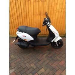 Piaggio zip 50. 2014, 1263 miles