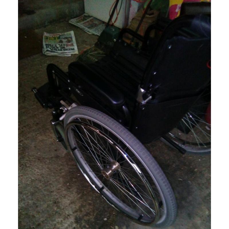 Wheel chair push