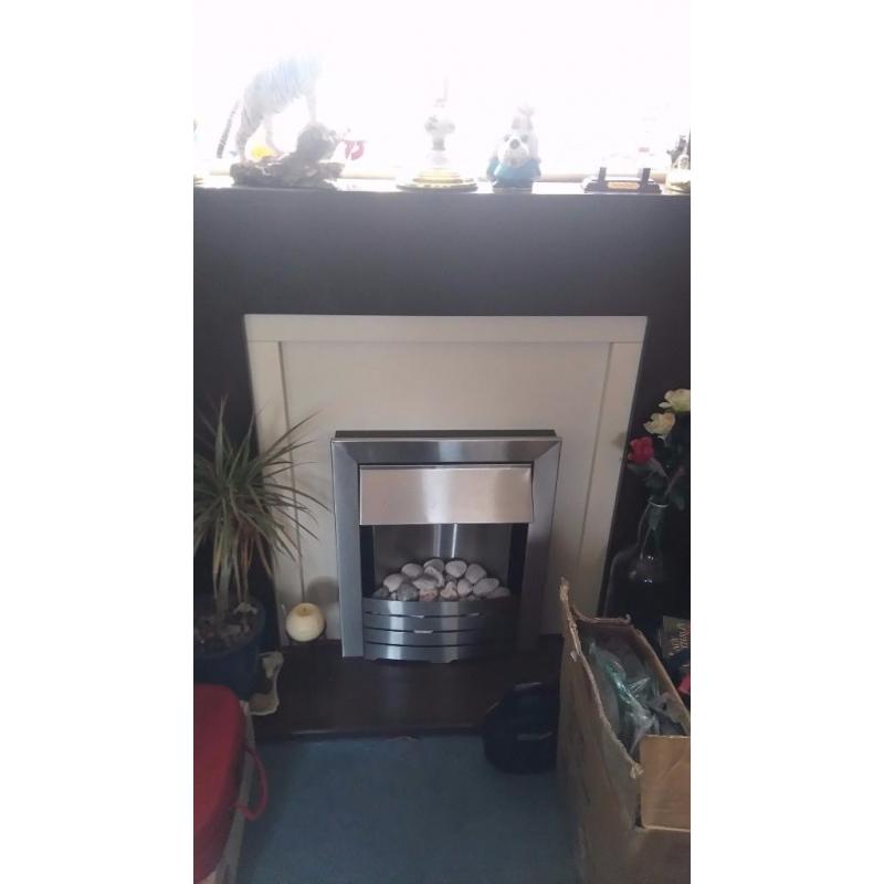 Eletric fire and surround