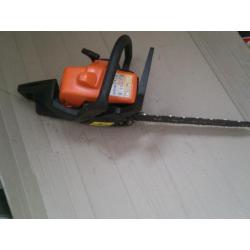 McCullouch petrol chainsaw