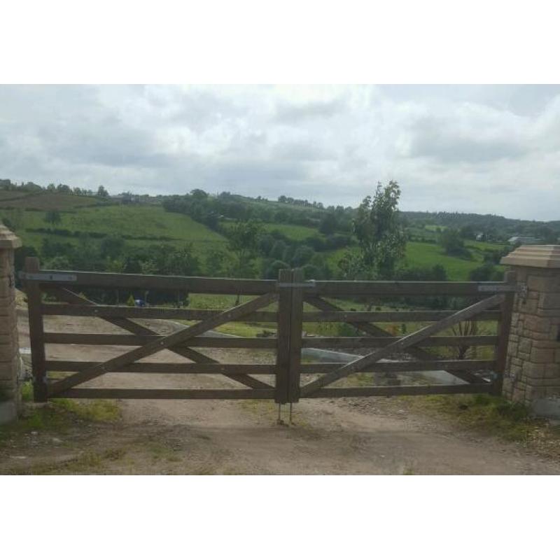 Wooden driveway gates for sale