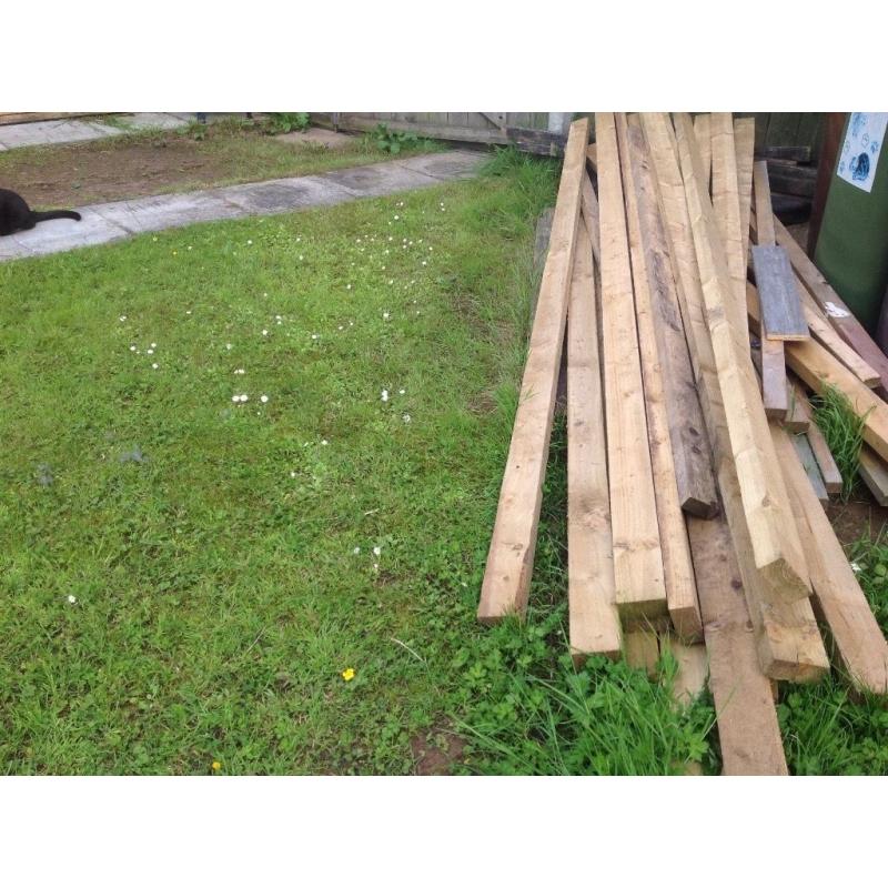 All wood for a large decking frame and 5 deck boards 4.8m