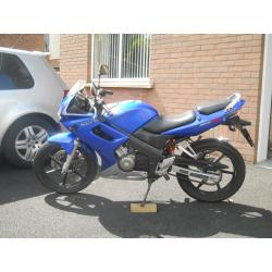 Honda CBR 125R 4 (2004)
