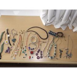 A Seletion of Jewellery