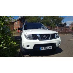 2006 NISSAN NAVARA AVENTURA