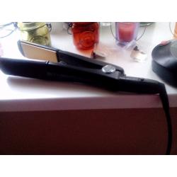 Hair straighteners
