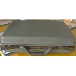 Samsonite overnighter briefcase - hardshell with no spill mechanism