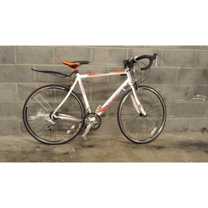 FULLY SERVICED ROAD MARIN ARGENTA
